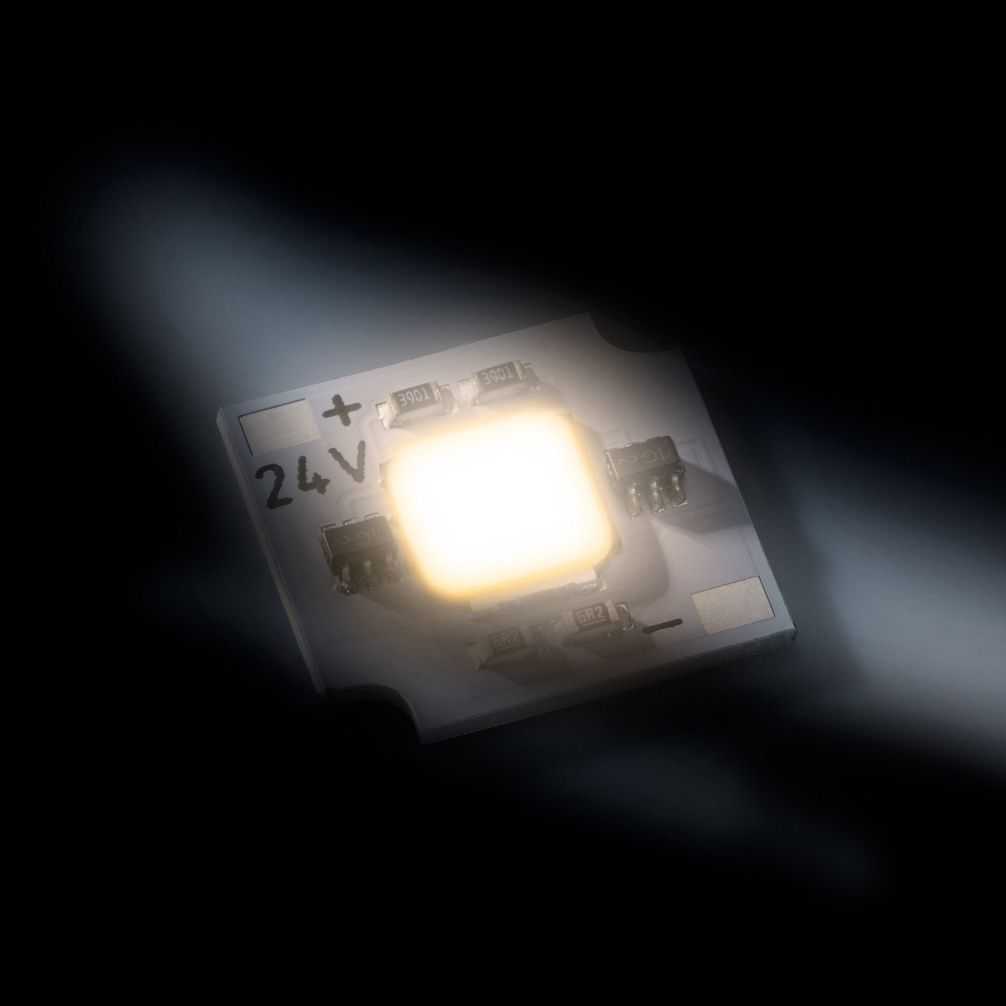 Nichia LED Module SmartArray Q1 Warm White 3000K CRI90 530lm 200mA 24V 4.8W 13mm - view 2