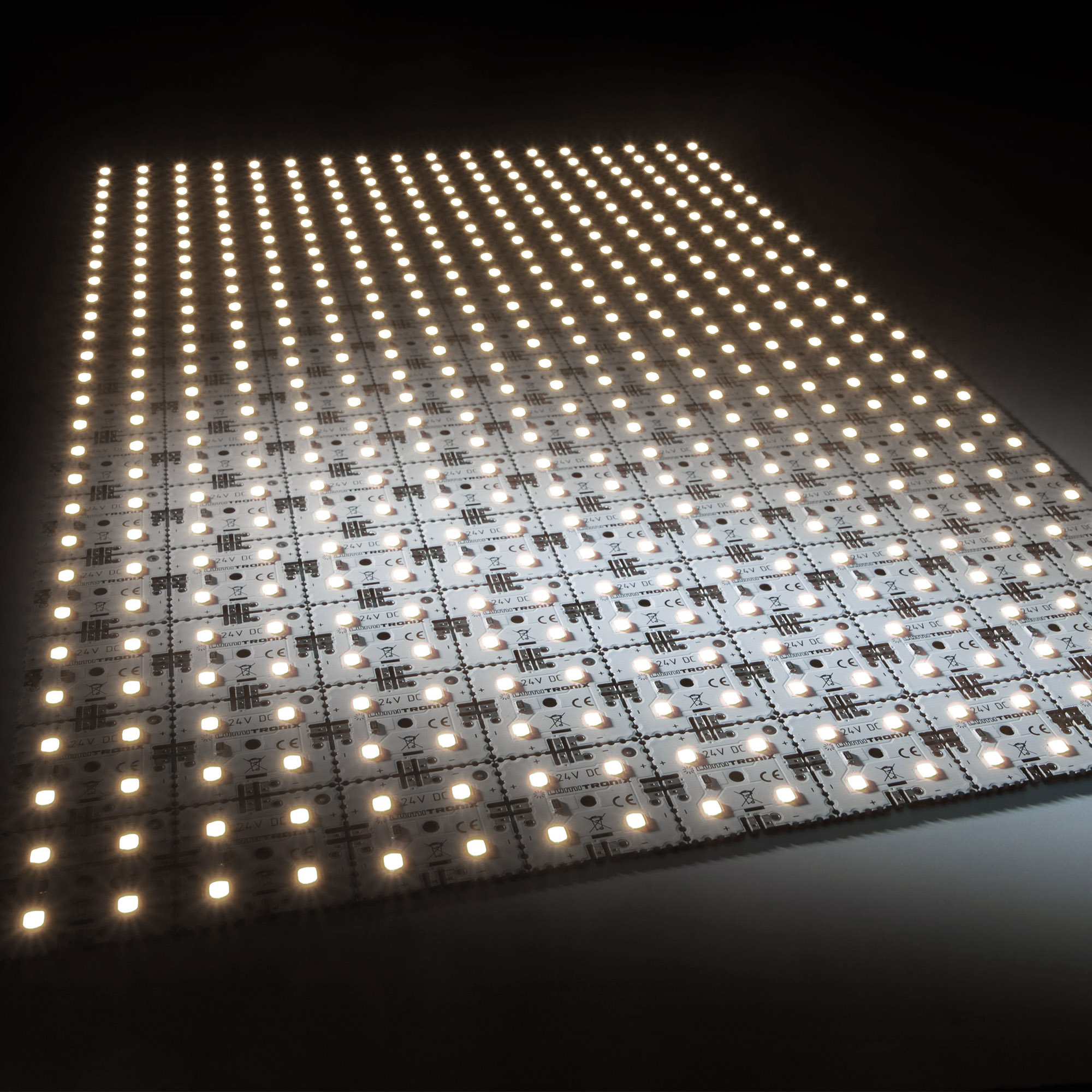 MatrixMini-126-4080 Nichia LED Module (9x14) pure white 5000K 10400lm 504 LEDs 24V 60.5W 27x42cm (91000 lm/sqm)