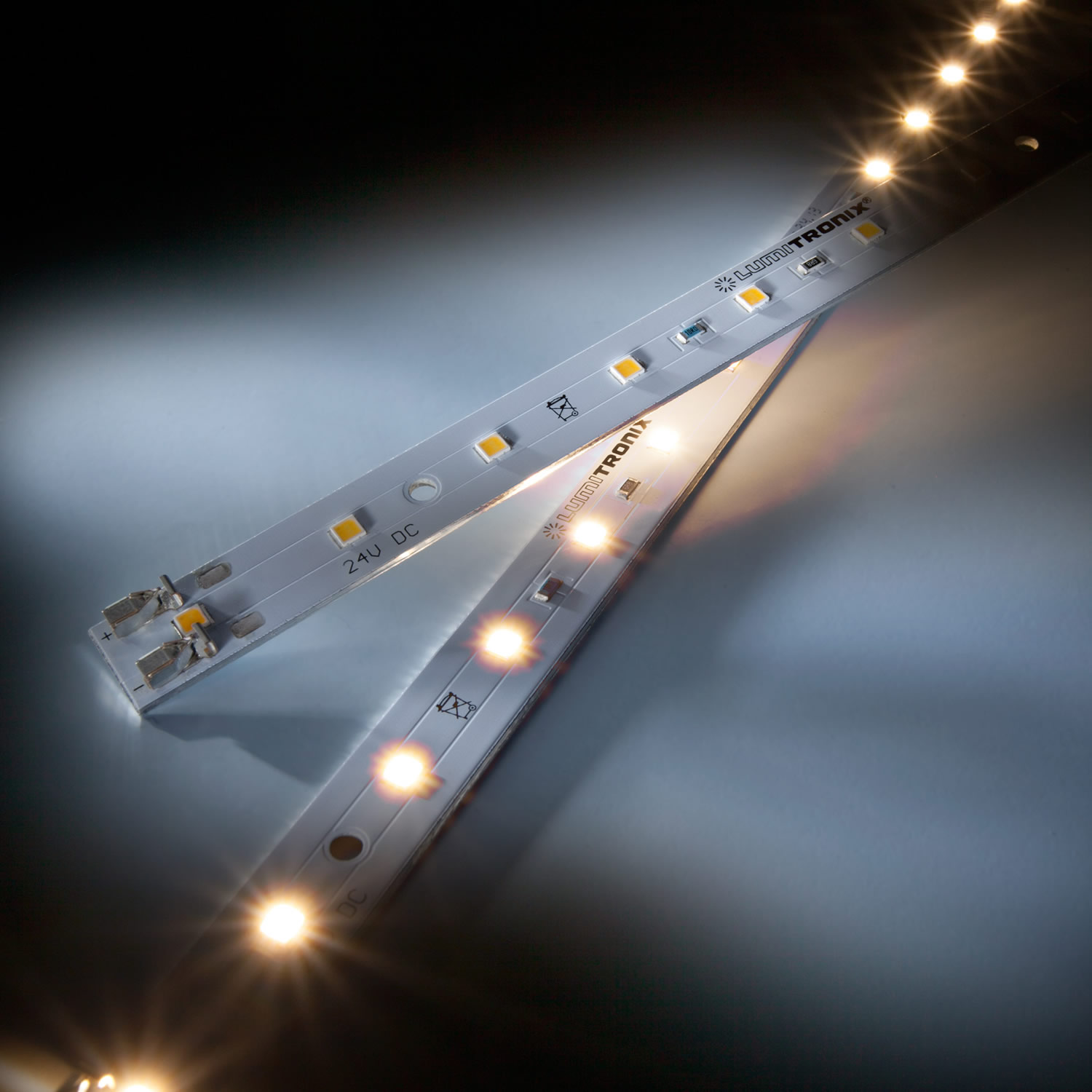Maxline-14-3080 Nichia LED Strip neutral white 4000K 870lm 24V 14 LEDs 28cm module (3108lm/m 30W/m)