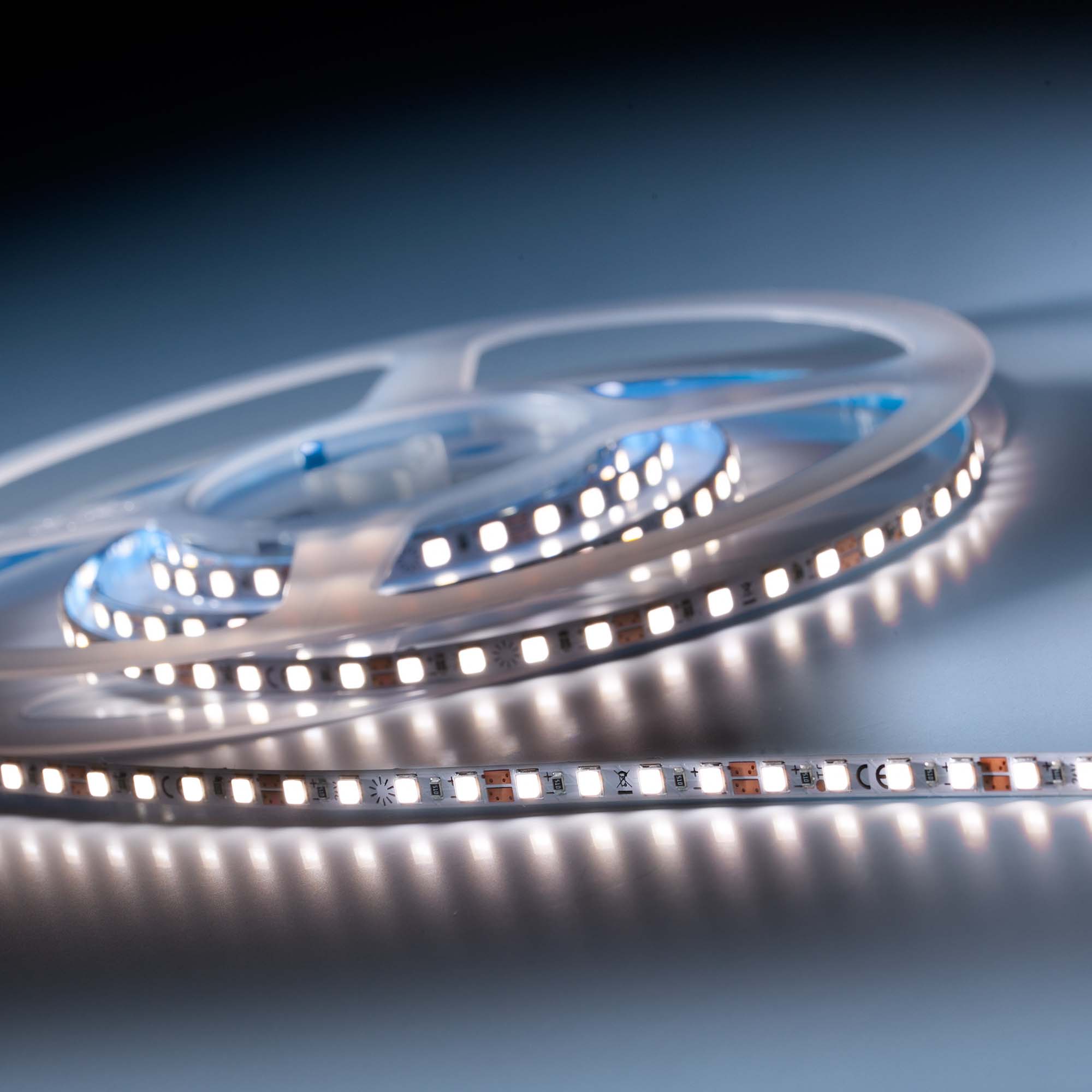 SlimFlex3090 Nichia LED Strip 5mm wide pure white CRI90 4000K 4240lm 24V 120 LEDs/m 2m reel (2120lm/m 18W/m )