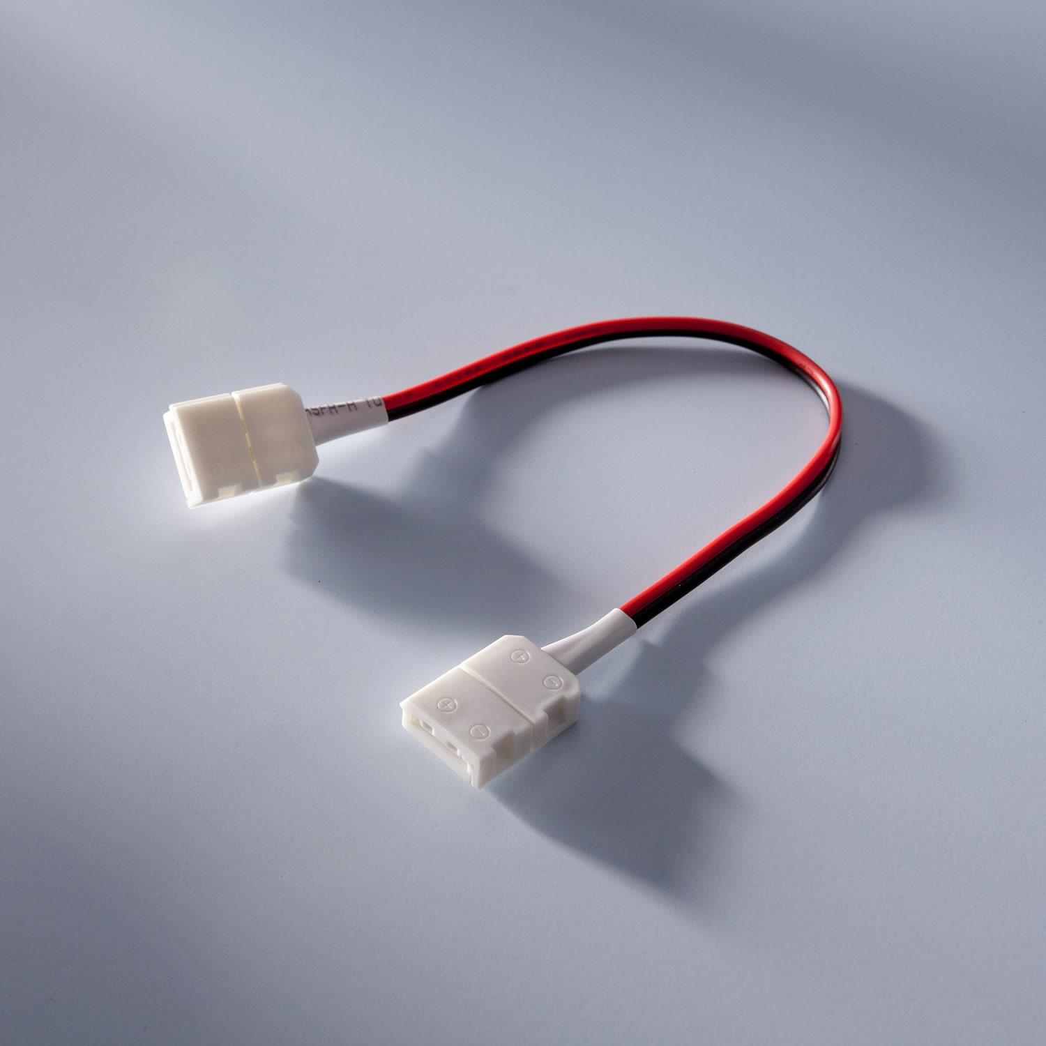 Connector with cable for LumiFlex LED strips 14cm