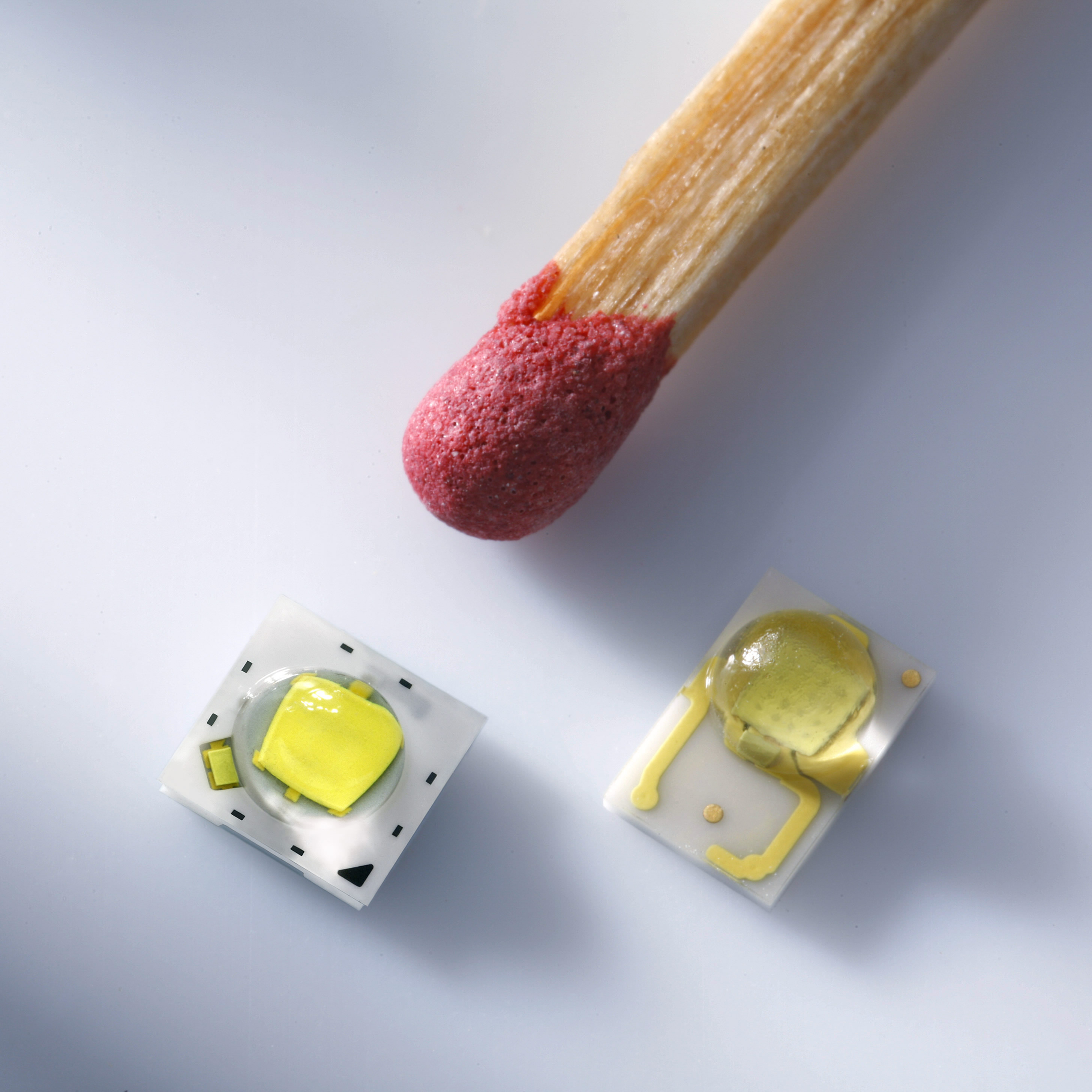 Nichia LED Series 219 LED NVSW219C 530lm at 1800mA warm white 2700K PCB (10x10mm)