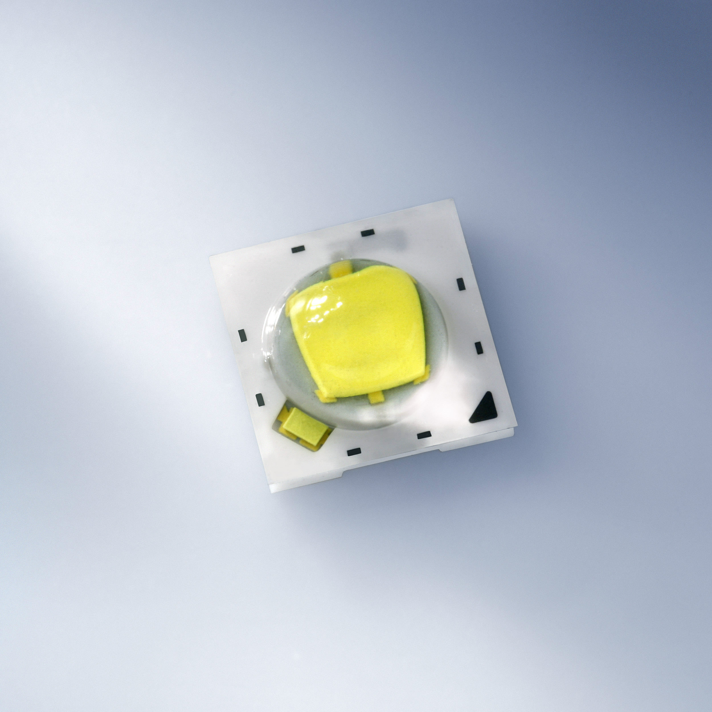 Nichia NCSA219B-V1 SMD-LED with PCB (Star), 117lm, amber 117lm