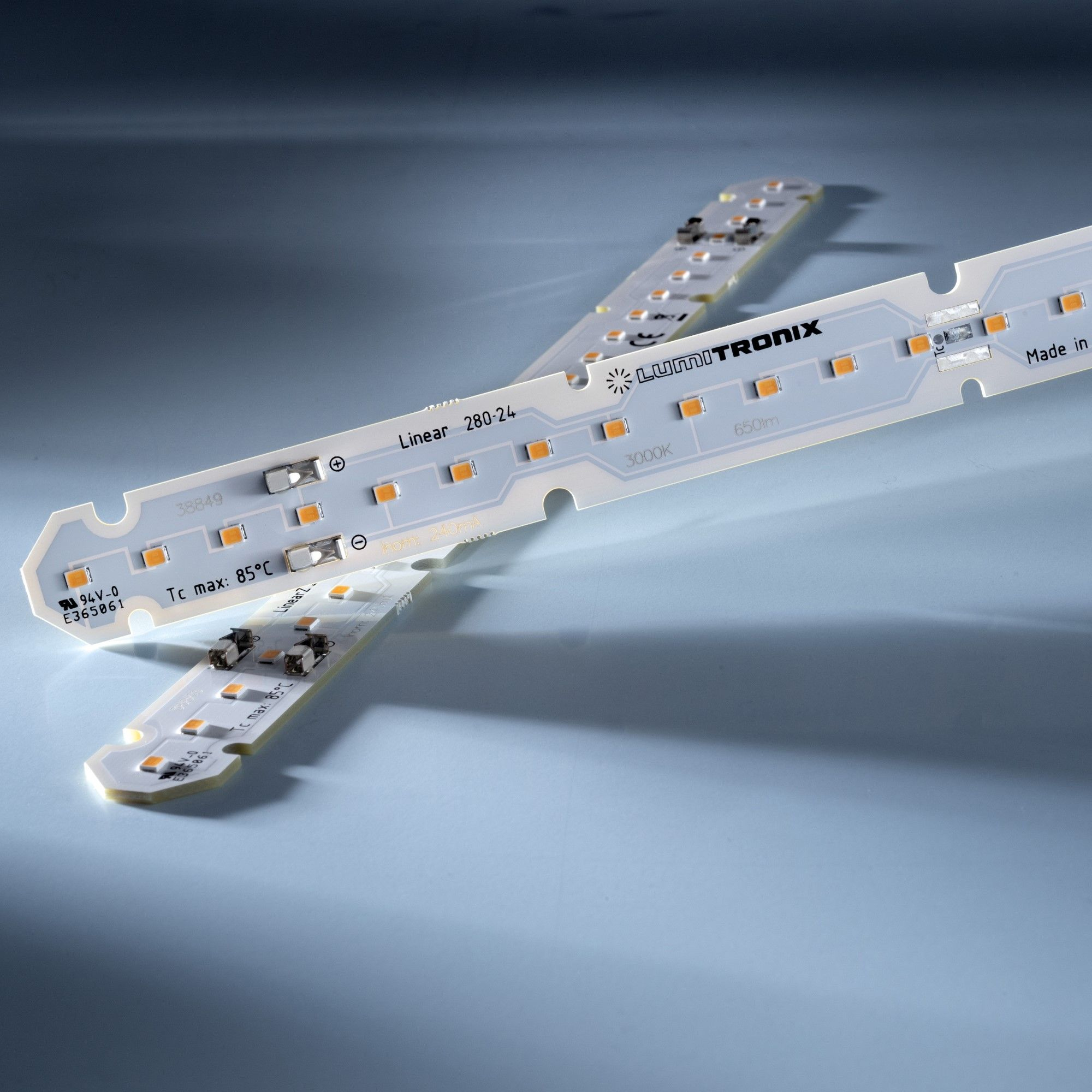 LumiBar-28-3098+ Toshiba-SSC LED Strip Sunlike full spectrum CRI98 pure white 4000K 756lm 350mA 16V 24 LEDs 28cm module (2700lm/m 21W/m)