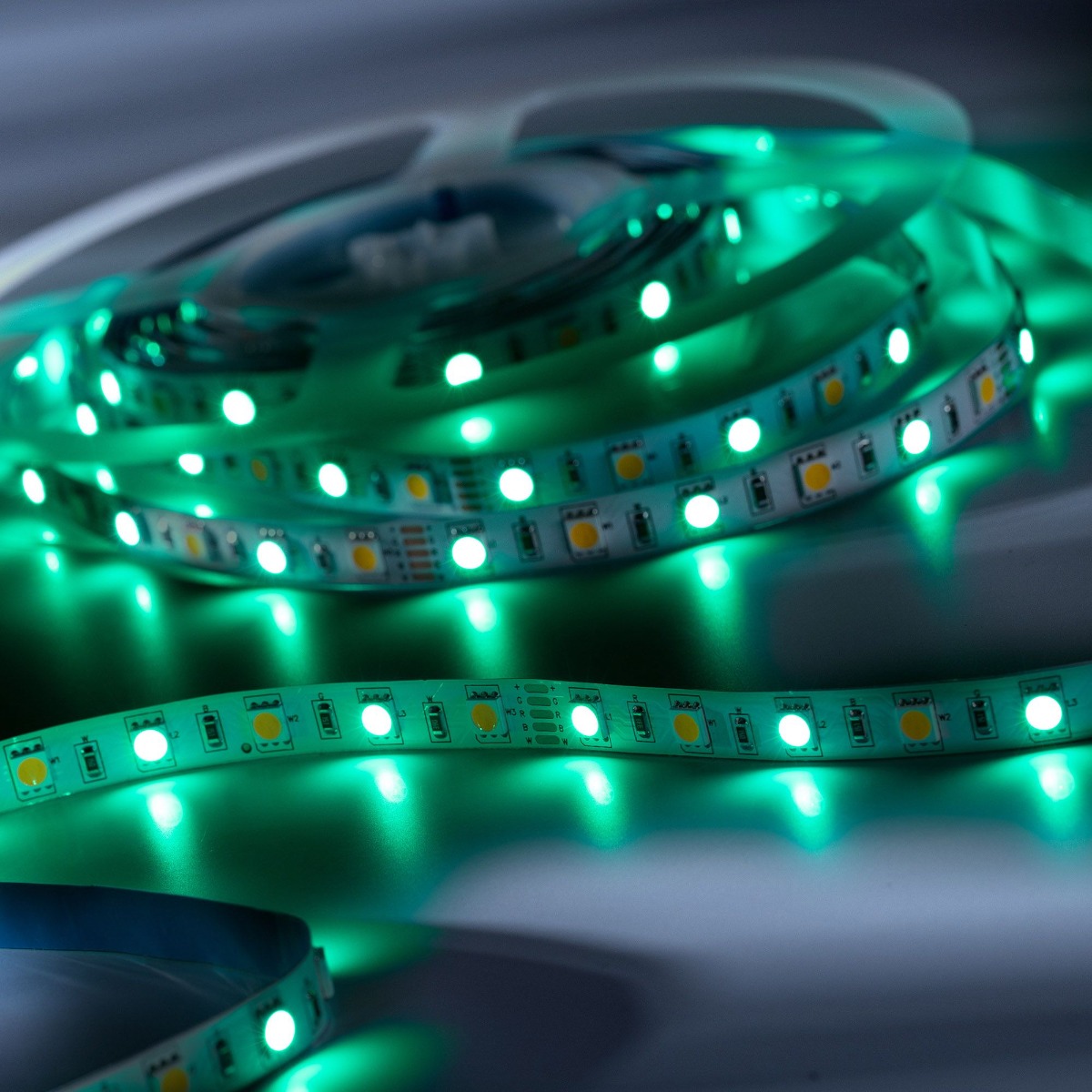 LumiFlex-RGBW-1080 ECO LED Strip RGB-White CRI70+ 3000K 1000lm 12V 60 LEDs/m 5m reel