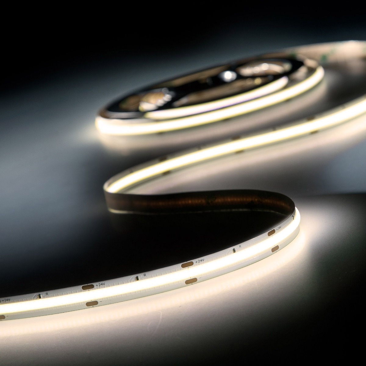 LumiFlex1080 COB LED Strip with continuous light pure white CRI90 4000K 4500lm 24V 5m reel (900lm/m 9W/m)