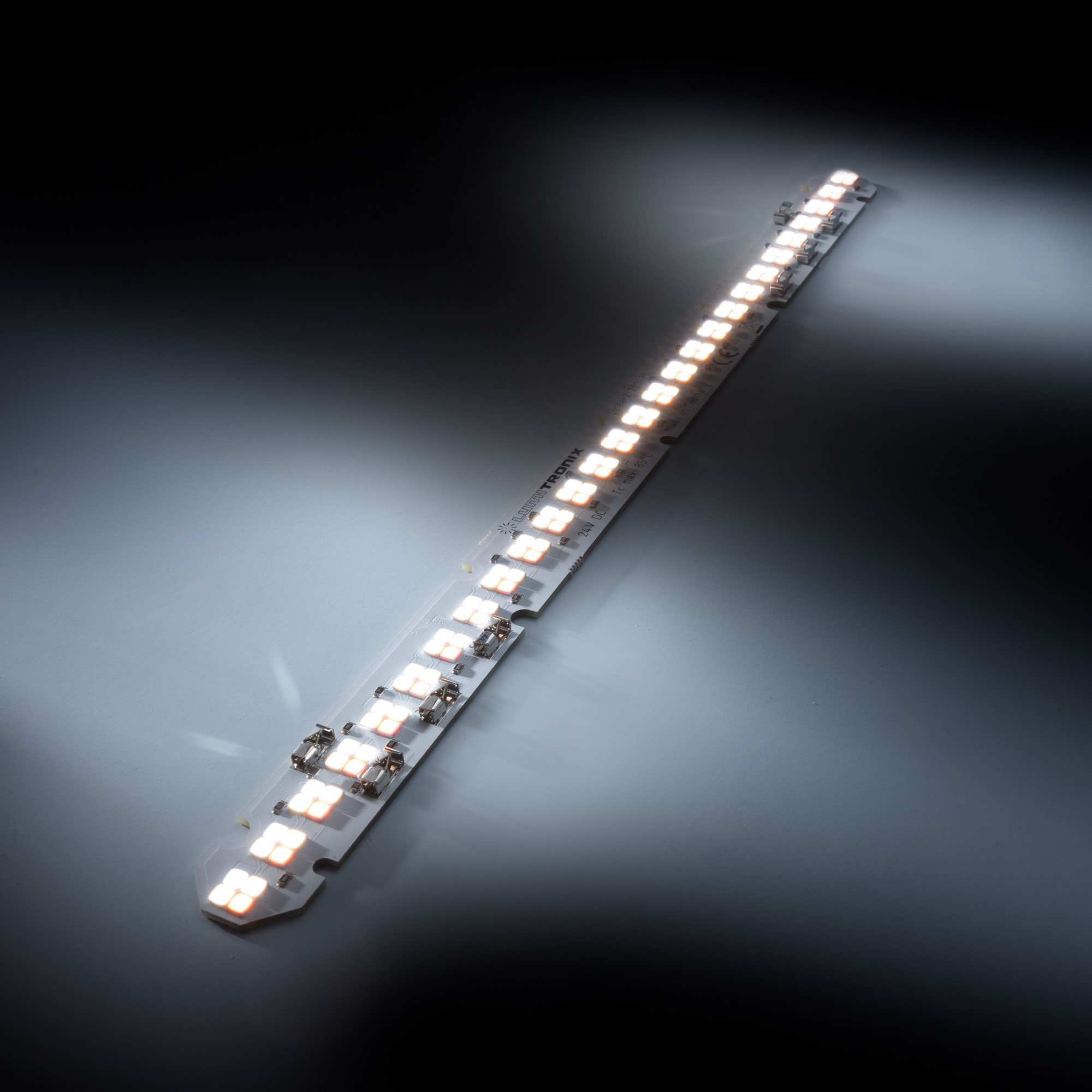 LumiBarTW-112-4090+ Nichia H6 Series TW LED Strip Zhaga CRI92 TriGain white 2000+4000+6500K 1140lm 24V 112 LEDs 28cm module